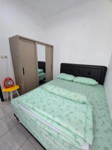 Fully Self-contained house