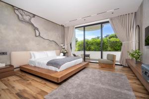 The Living Tree Villa - Karaoke, 4BR-5BA