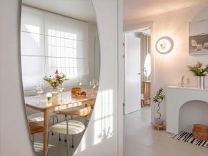 cozy moment in Seoul 2-Min Walk from Sangwangsimni Station Luggage Storage & Welcome Dessert