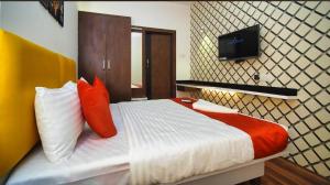 Balaji Guest house
