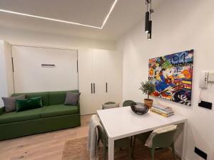 Isola apartment 10 minutes from Corso Como