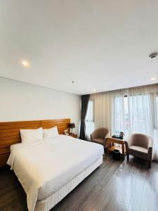 Lunar Minh Nguyệt Hotel