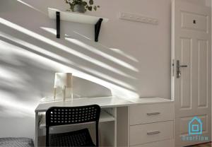 Breslau Room - Peaceful Retreat, 15 Minutes to Gdańsk Old Town & Seaside