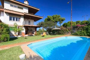 SERENA VILLA - Only Families