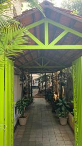 Hotel Ashray
