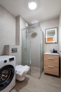 Alpha Hub Apartments