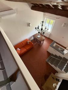 IL BORGO an apartment surrounded by greenery