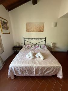 IL BORGO an apartment surrounded by greenery
