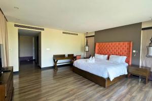 Danang Luxury Pool Villas - My Khe Beach