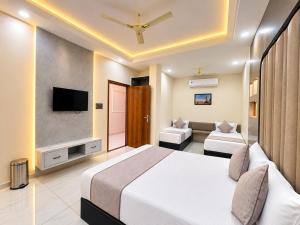 Hotel Indra Inn