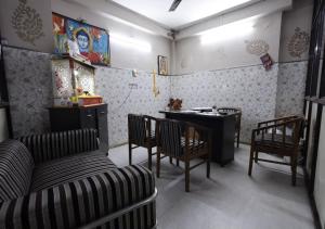 Flexibay Girls Hostel Prismo Stays