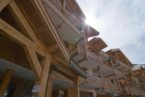 Appart'hotels Madame Vacances Residence Le Parc Des Airelles : photos des chambres