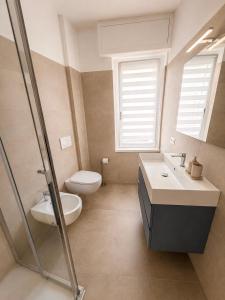 Casa Dante 28 - Modern two bedroom apartment in Monza, two Bathrooms, WI-FI and home automation