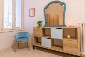 Spacious 7-Guest Apartment In Central Bologna