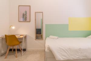 Spacious 7-Guest Apartment In Central Bologna