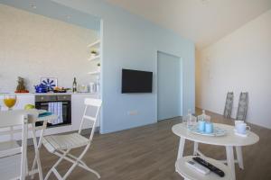 Azure Beachfront Suite