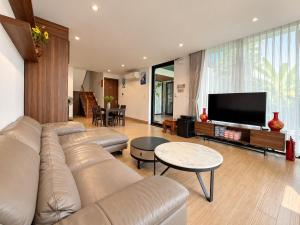 Cozy Son Tra Villa 5 Bedrooms Pink Pool