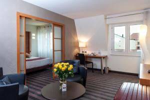 Hotels Brit Hotel Belfort Centre-Le Boreal : photos des chambres