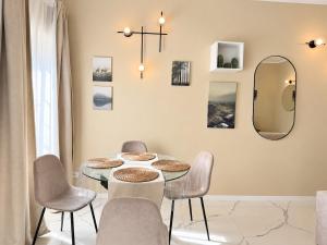 Dream House - Lago DOrta