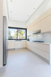 Villa Jassim 5 suites Jacuzzi et toit terrasse