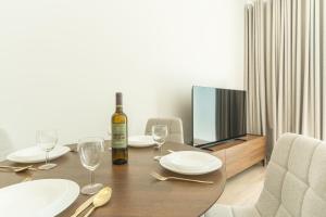 Estrelicia Studio by Atlantic Holiday