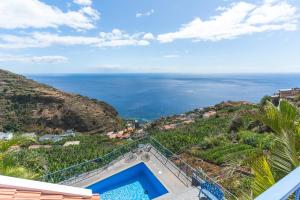 Casa Hui Nosso Jardim by Atlantic Holiday