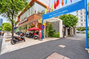 V Living - Hidden Gem in District 1 & Free Laundry