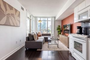 Sleek 1BR Den City Place Oasis w Balcony & TV