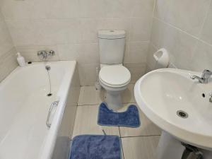 Cozy Home with secure parking in Randburg