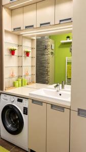 Becky Apartman
