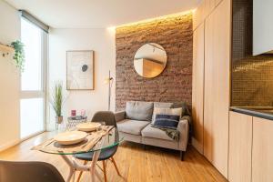 HOM l Wifi AirAcond Barrio Arte Cultura Lastarria