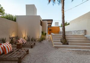 Casa Naranjo, La Ermita