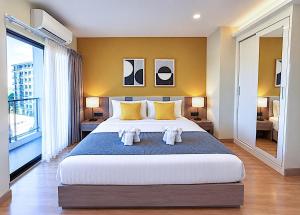 Astra Sky River Grandest 3BR 97sqm Mountain view