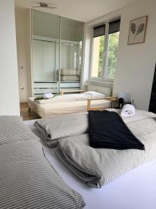 GOLDEN APARTMENT - near Central Train Station