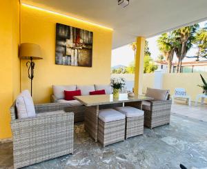 Villa particular, confortable.