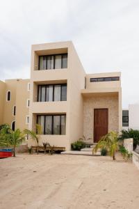 Kuka, gran casa frente al mar