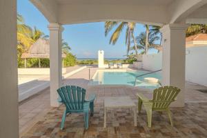 Villa Butu, Frente al mar