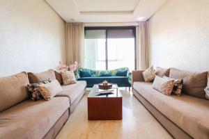 Bayfront Luxury Apartment