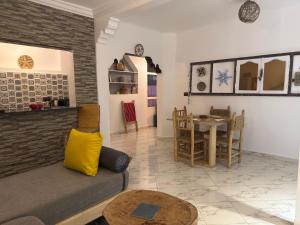 Cozy Relax Flat 10 min to Beach & Medina