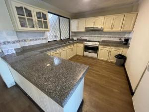 Hermoso Departamento de 3 dormitorios con 4 camas para grupo de hasta 10 personas