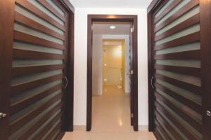 3BR Resort Condo - Corasol - Direct Beach Access