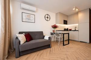 WarsawSkyLine Żelazna Studio - City View and AirCon