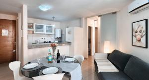 Nueva Córdoba - Piso 10 con vistas - Piscina en terraza - Seguridad 24Hs