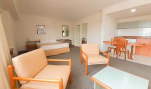Hotel Cristina Suites