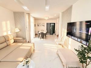 CORNER STAY 210 Hatyai
