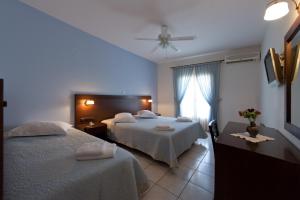 Double or Twin Room with Sea View