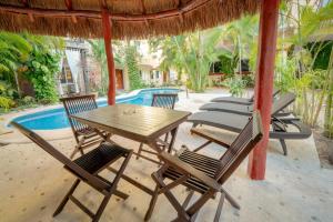 Magic Paradise 2BR Ground Floor & Pool