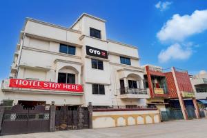 Hotel Stay Here