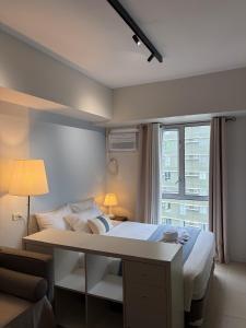 Luxe Condo inside IT Park - Free use of pool
