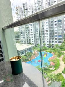 Căn hộ 3pn2wc khu Emerald Celadon City Aeon Mall